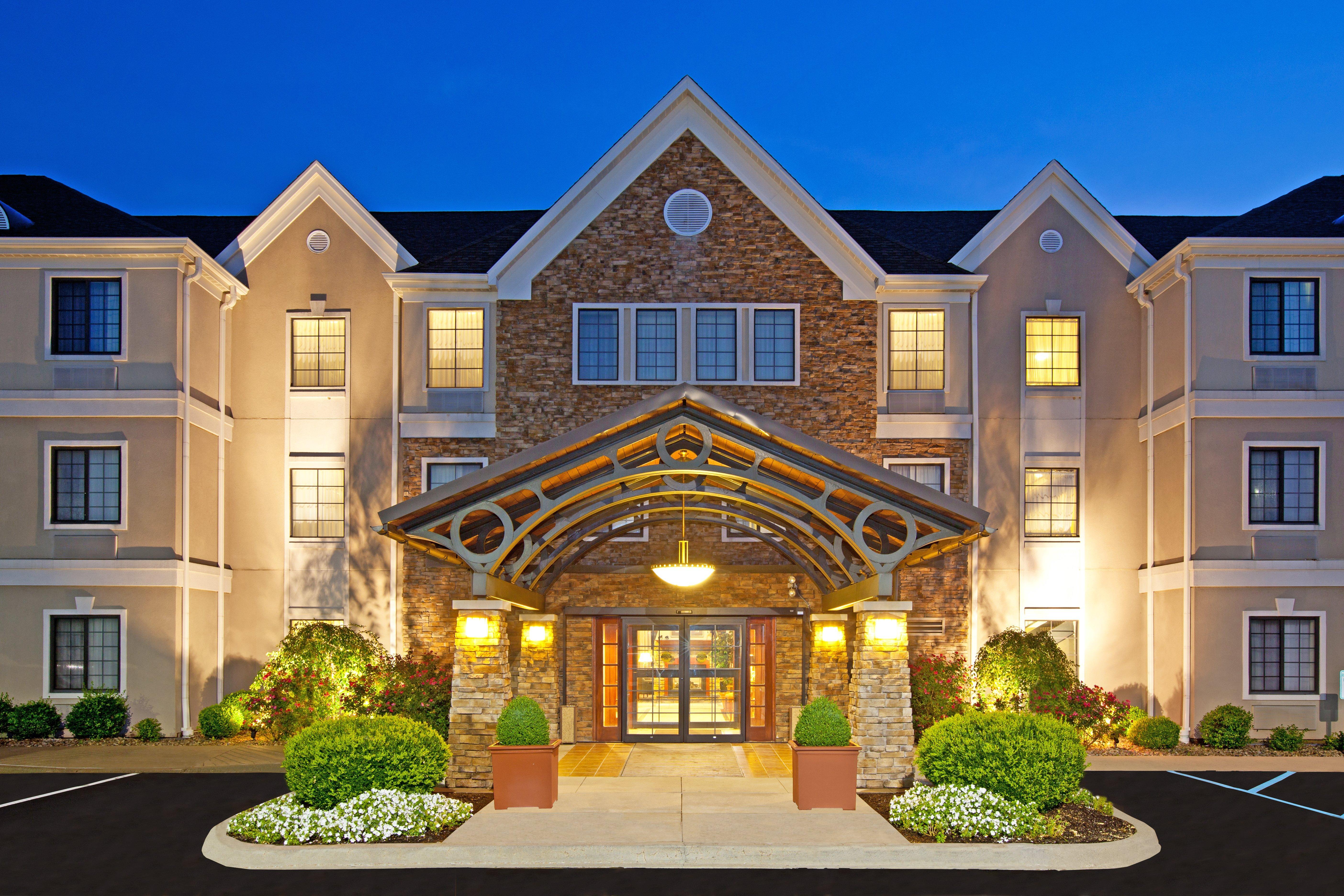 Staybridge Suites Louisville - East By Ihg Eksteriør billede