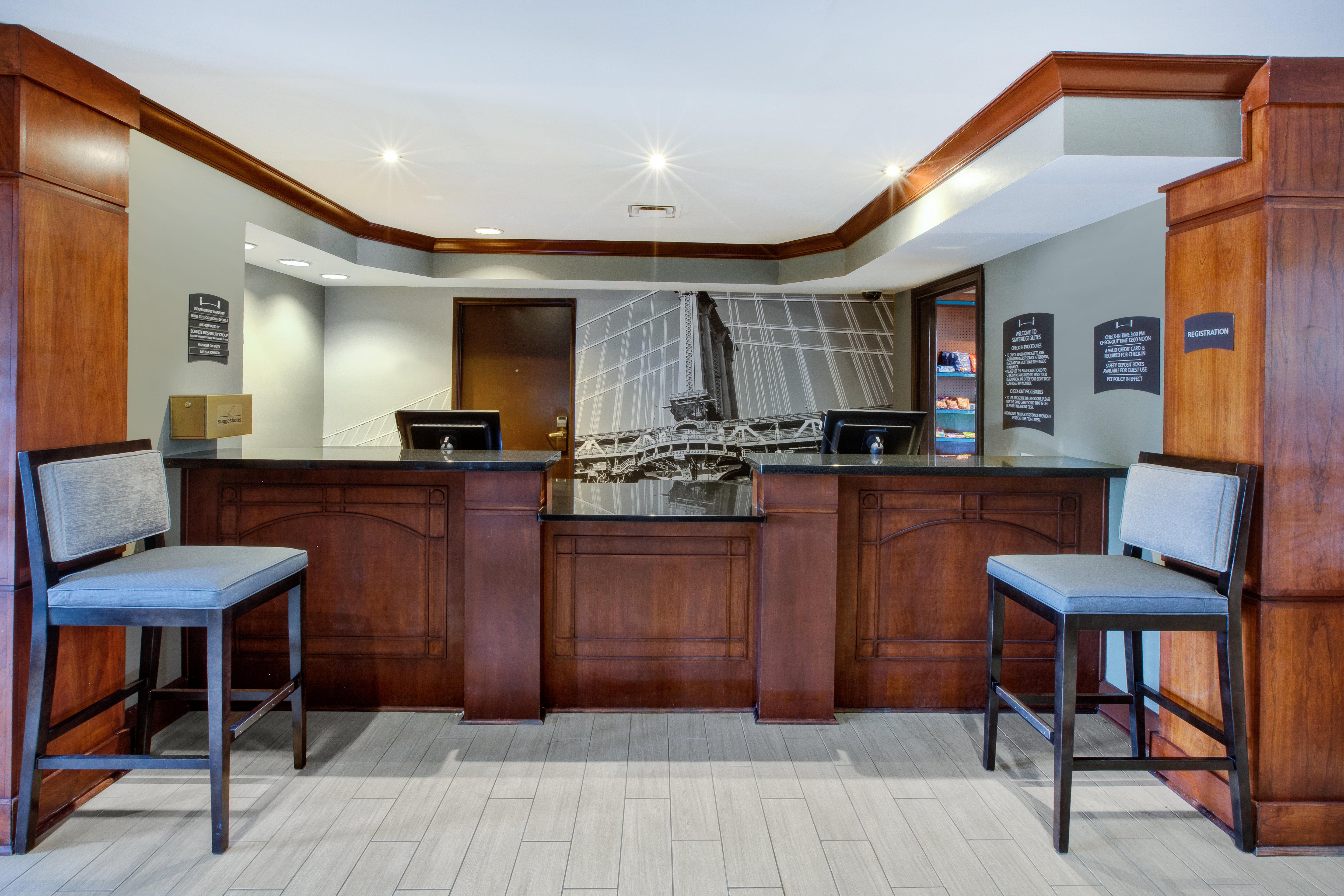 Staybridge Suites Louisville - East By Ihg Eksteriør billede