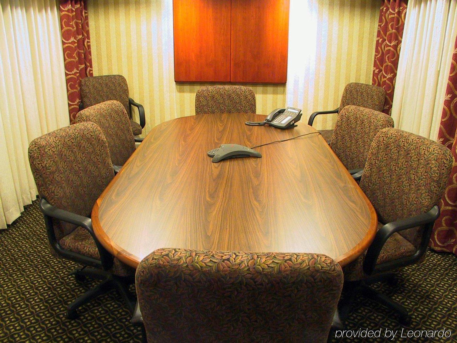 Staybridge Suites Louisville - East By Ihg Eksteriør billede