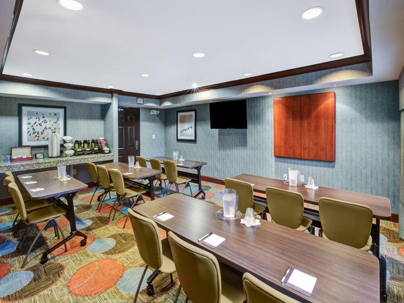 Staybridge Suites Louisville - East By Ihg Eksteriør billede